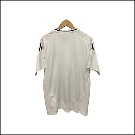 Camiseta local del Real Madrid 24/25