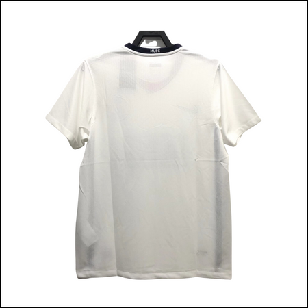 Camiseta retro de visitante del Manchester United 08/09