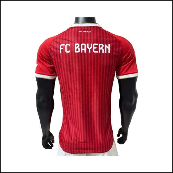 Bayern Munich - Maillot domicile 26/27 – Image 4