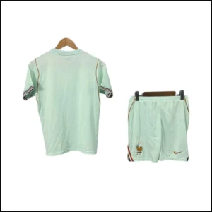 France - Kit enfant extérieur 26/27