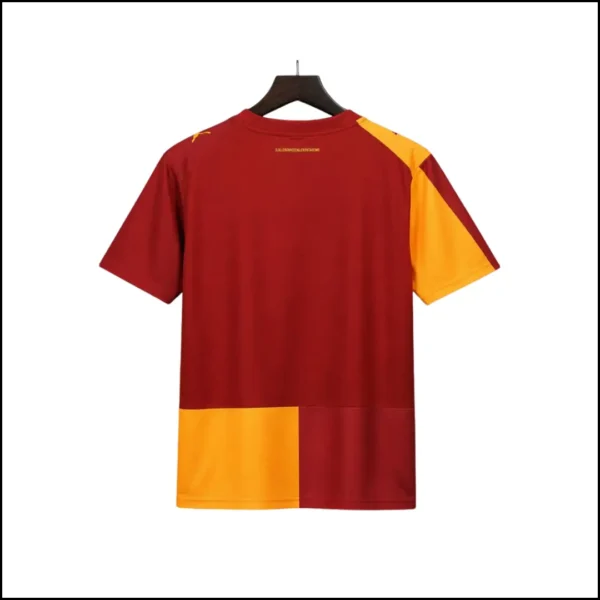 Galatasaray - Maillot domicile 26/27 – Image 2