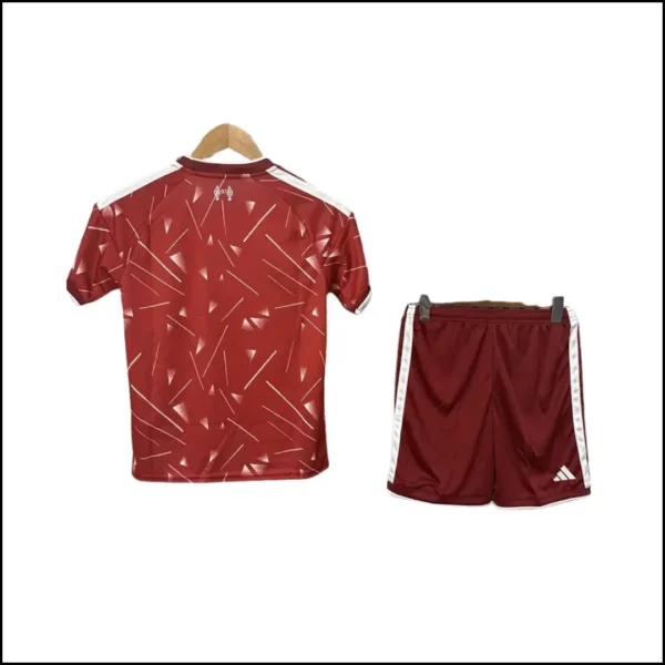 Liverpool - Kit enfant domicile 26/27 – Image 2
