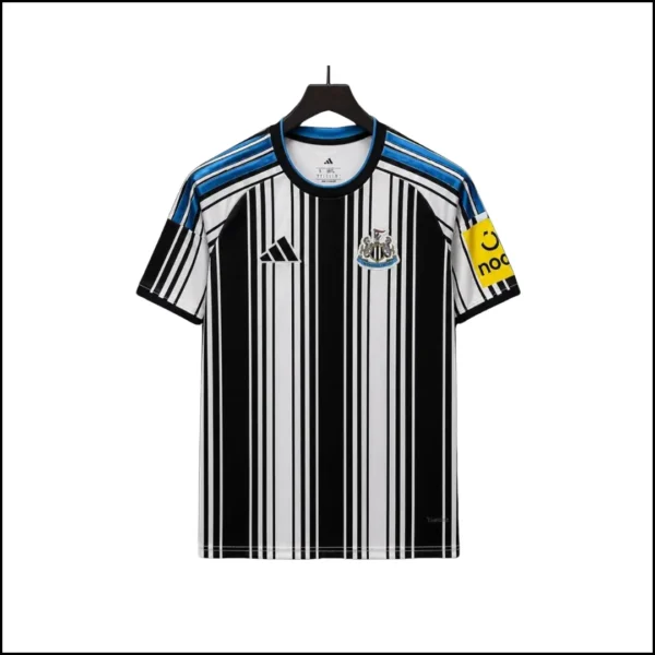 Newcastle - Maillot domicile 26/27