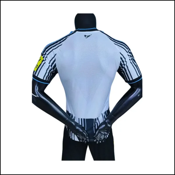 Newcastle - Maillot domicile 26/27 – Image 4